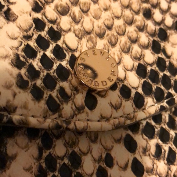 Steve Madden clutch/purse - Picture 2 of 5